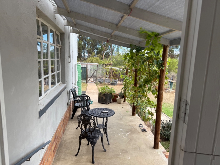 5 Bedroom Property for Sale in Ladismith Western Cape